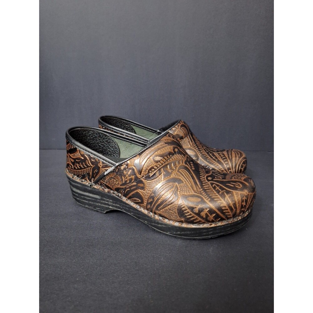 Dansko Womens EU 37/6.5-7 Brown Leather Slip On Professional Clog Mules Shoes